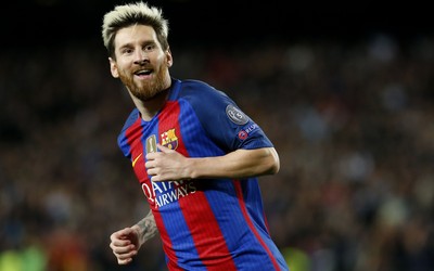 顺发体育-于帕梅卡诺被球迷狂嘘